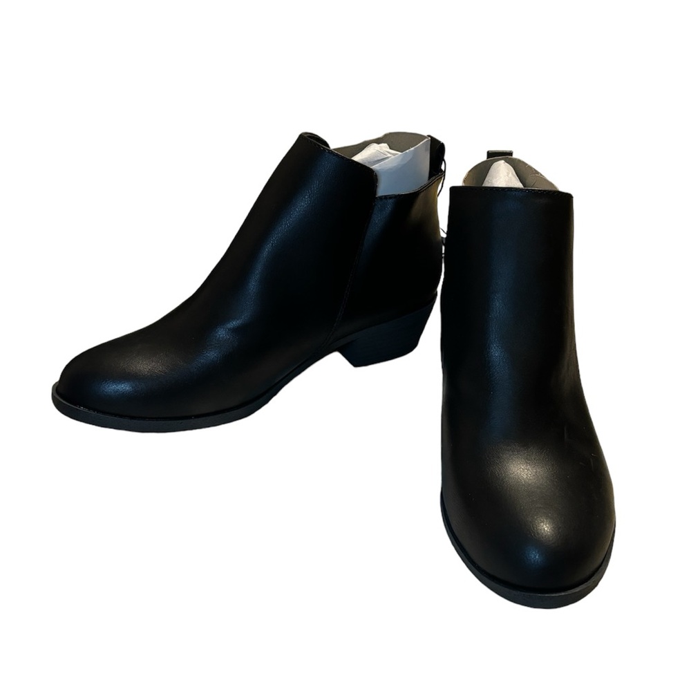 Sonoma Booties Size 7 1/2W